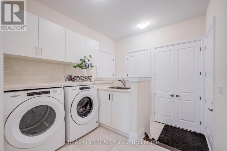 421 FLAMINGO ROAD, Vaughan (Uplands), Ontario, L4J8L4