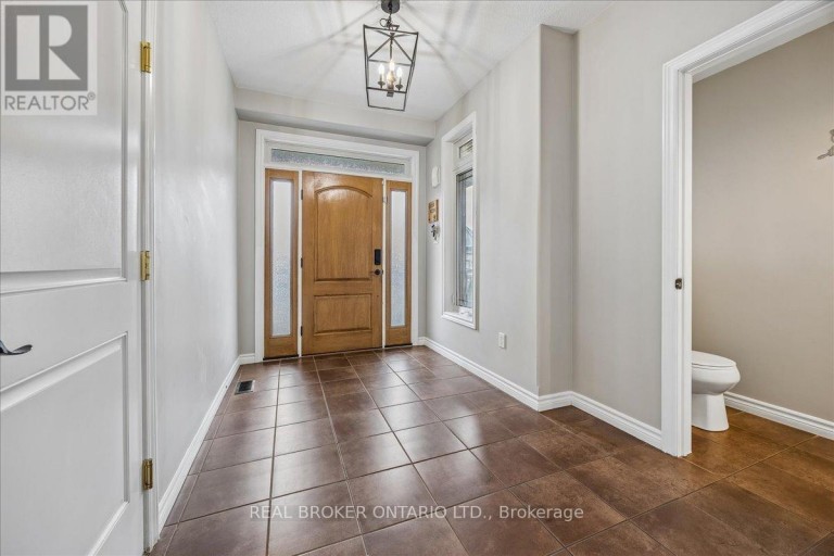 58 STEVENSON STREET, Essa (Angus), Ontario, L3W0P4