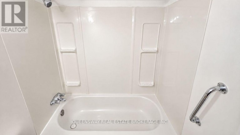 5 - 689 BARBER AVENUE, North Perth (Listowel), Ontario, N4W1S4