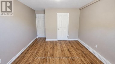 5 - 689 BARBER AVENUE North Perth (Listowel) Ontario photo 19