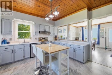 6070 COUNTY RD 9 Greater Napanee (Greater Napanee) Ontario photo 4