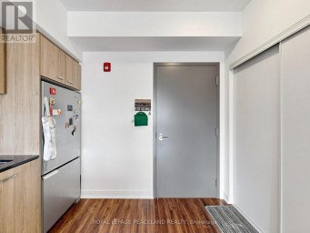 325 - 2100 BRIDLETOWNE CIRCLE Toronto (L'Amoreaux) Ontario photo 14