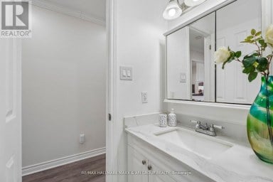 11 CHARLOTTE COURT Barrie (Letitia Heights) Ontario photo 21