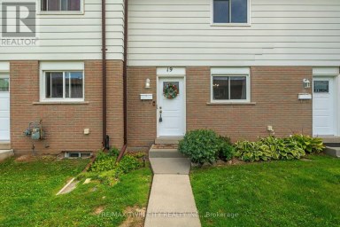 19 - 379 DARLING STREET Brantford Ontario photo 1