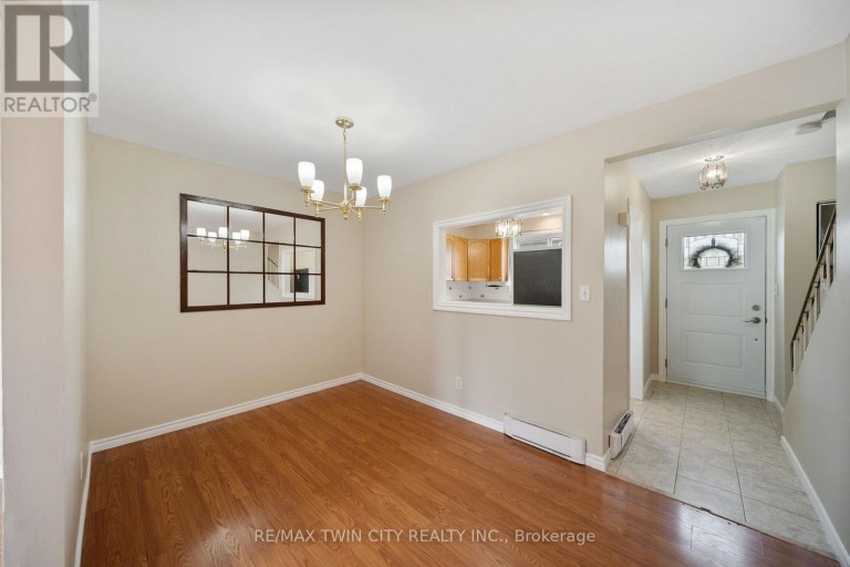 19 - 379 DARLING STREET, Brantford, Ontario, N3S7G4
