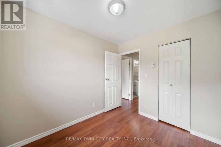 19 - 379 DARLING STREET, Brantford, Ontario, N3S7G4