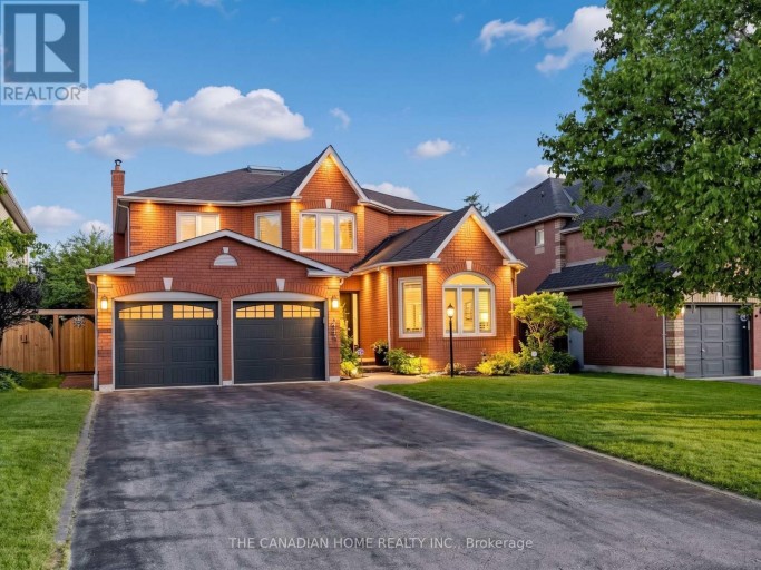 19 WIGSTON COURT, Whitby (Rolling Acres), Ontario, L1R2B9