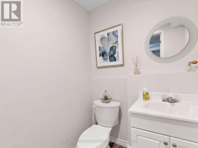 19 WIGSTON COURT, Whitby (Rolling Acres), Ontario, L1R2B9