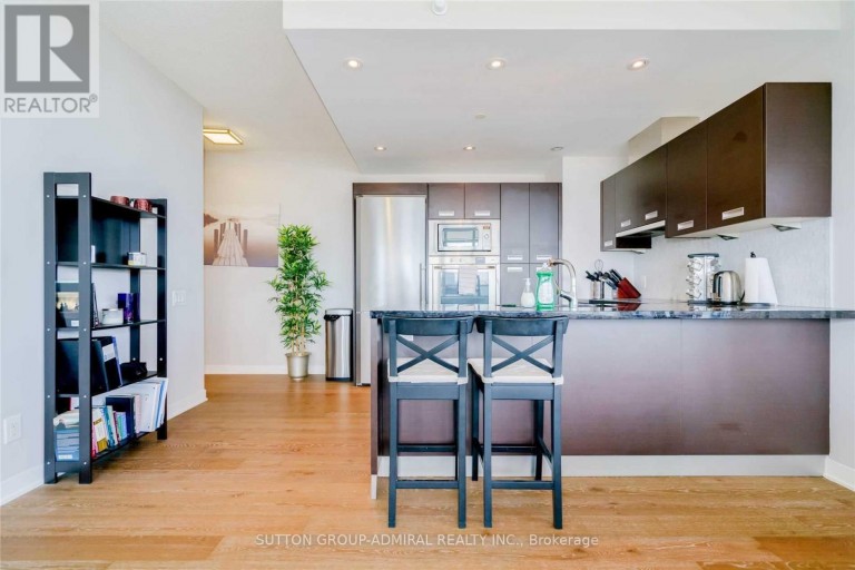 1811 - 90 PARK LAWN ROAD, Toronto (Mimico), Ontario, M8Y0B6