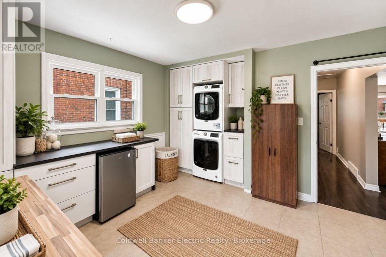 19 GRAHAM STREET E, Greater Napanee (Greater Napanee), Ontario, K7R1L6