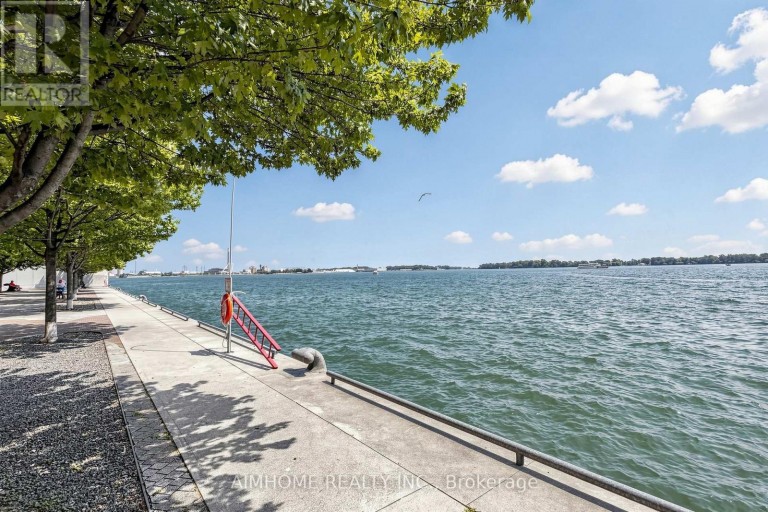 328 - 39 QUEENS QUAY, Toronto (Waterfront Communities), Ontario, M5E0A4