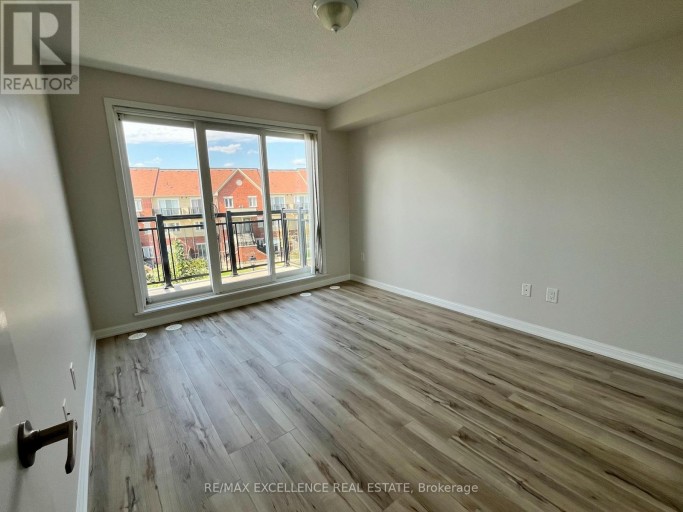 180 - 250 SUNNY MEADOW BOULEVARD, Brampton (Sandringham-Wellington), Ontario, L6R3Y6