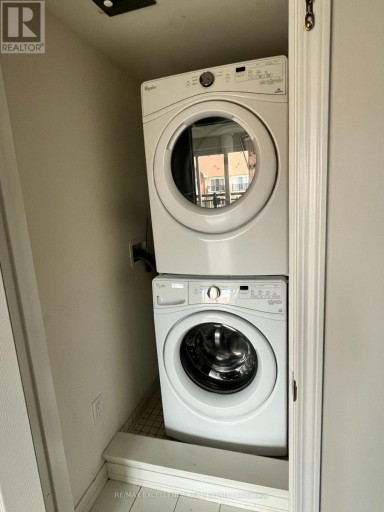 180 - 250 SUNNY MEADOW BOULEVARD, Brampton (Sandringham-Wellington), Ontario, L6R3Y6