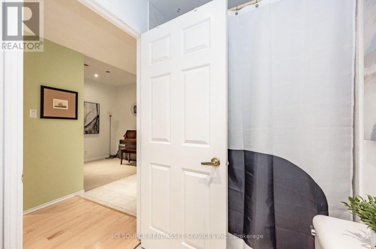 308 - 600 EGLINTON AVENUE E, Toronto (Mount Pleasant East), Ontario, M4P1P3