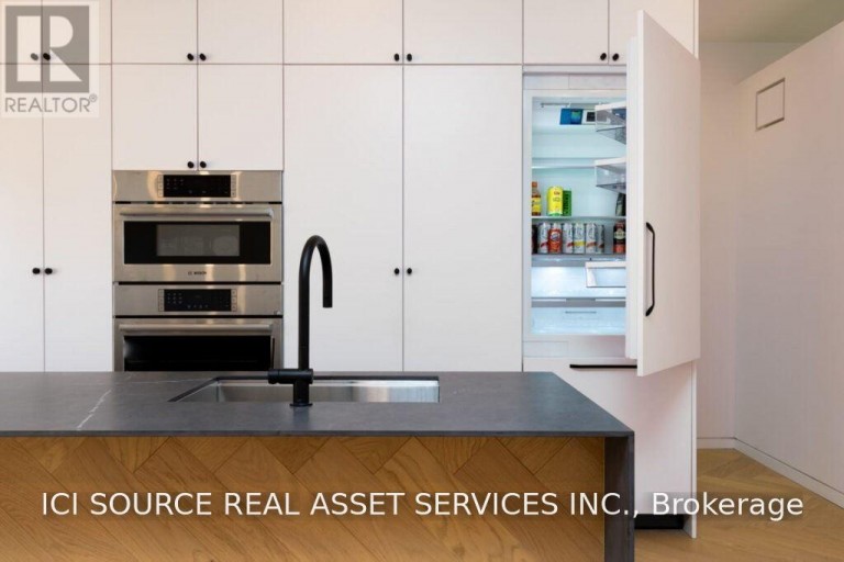 R - 60 JONES AVENUE, Toronto (South Riverdale), Ontario, M4M2Z8
