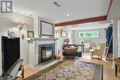 34 CARIBOU TRAIL Wasaga Beach Ontario photo 17