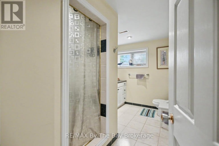 34 CARIBOU TRAIL, Wasaga Beach, Ontario, L9Z1H6