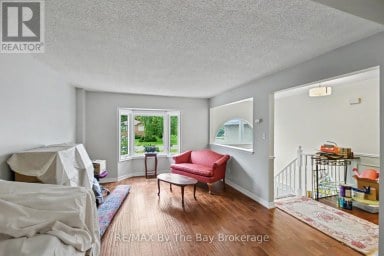 34 CARIBOU TRAIL Wasaga Beach Ontario photo 7