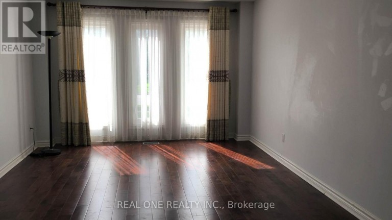 12 ATLANTIC AVENUE, Markham (Markville), Ontario, L3P7B6