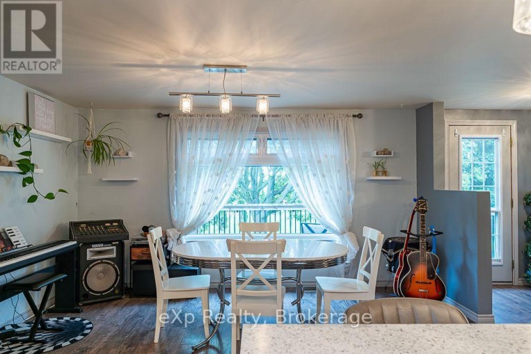 15 HOWDENVALE ROAD, South Bruce Peninsula, Ontario, N0H1X0