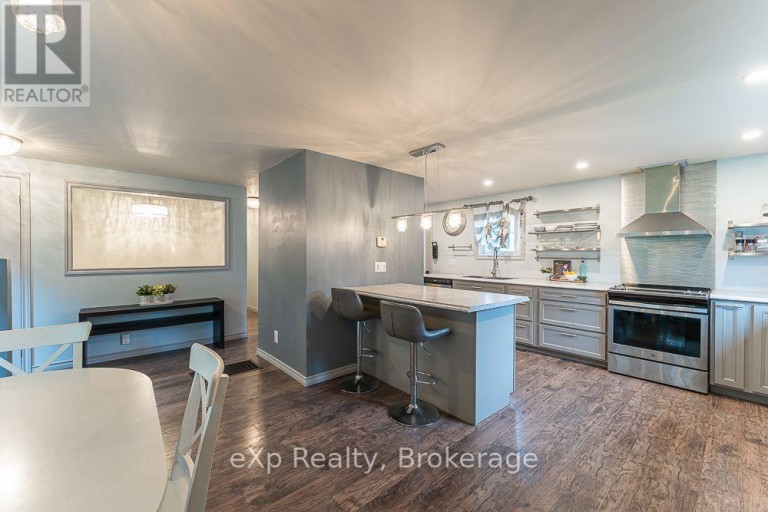 15 HOWDENVALE ROAD, South Bruce Peninsula, Ontario, N0H1X0