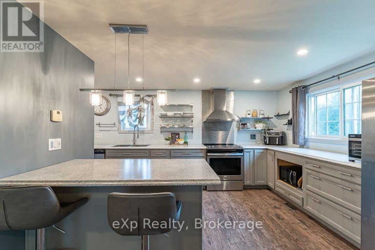 15 HOWDENVALE ROAD, South Bruce Peninsula, Ontario, N0H1X0