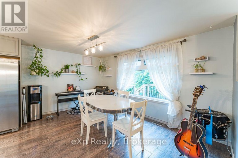 15 HOWDENVALE ROAD, South Bruce Peninsula, Ontario, N0H1X0