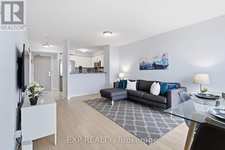 1005 - 2155 BURNHAMTHORPE ROAD W, Mississauga (Erin Mills), Ontario, L5L5P4