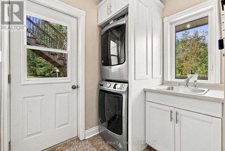 28 BLACKWATER ROAD, Brock (Sunderland), Ontario, L0C1H0