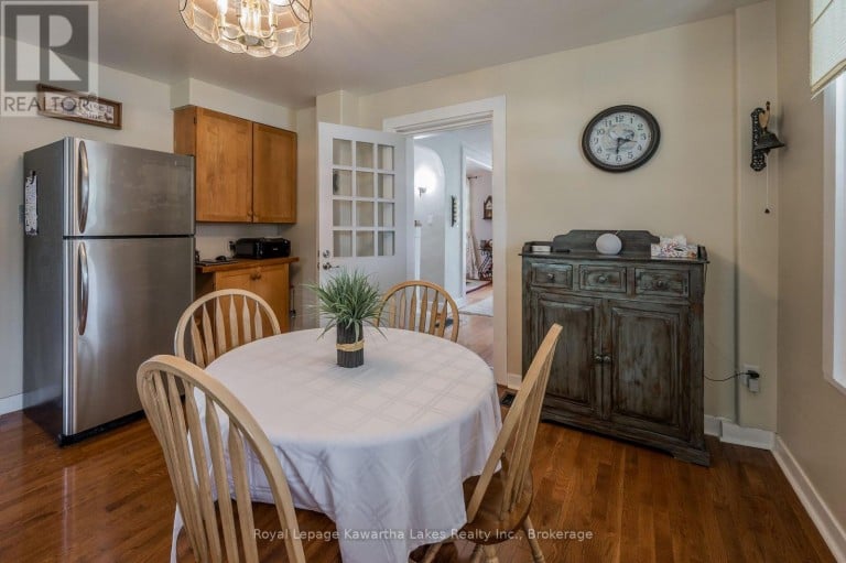 135 COLBORNE STREET, Kawartha Lakes (Fenelon Falls), Ontario, K0M1N0