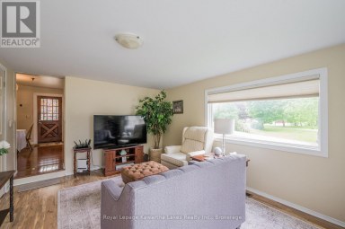 135 COLBORNE STREET Kawartha Lakes (Fenelon Falls) Ontario photo 16