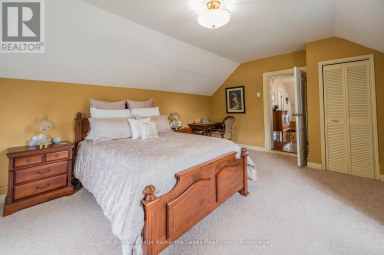 135 COLBORNE STREET Kawartha Lakes (Fenelon Falls) Ontario photo 18