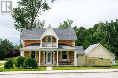 135 COLBORNE STREET Kawartha Lakes (Fenelon Falls) Ontario photo 2