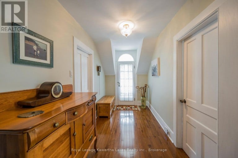 135 COLBORNE STREET, Kawartha Lakes (Fenelon Falls), Ontario, K0M1N0