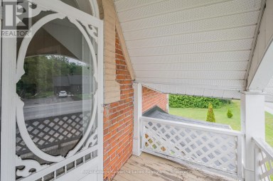 135 COLBORNE STREET Kawartha Lakes (Fenelon Falls) Ontario photo 24