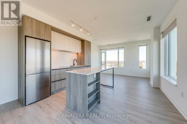 1810 - 2495 EGLINTON AVENUE W, Mississauga (Central Erin Mills), Ontario, L5M2T2