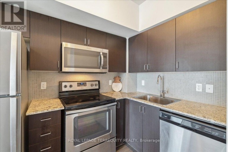717 - 9560 MARKHAM ROAD, Markham (Wismer), Ontario, L6E0T9