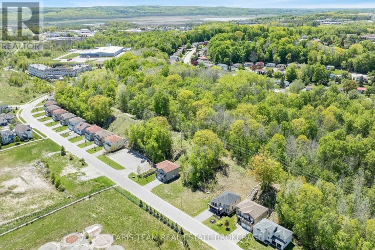 722 ABERDEEN BOULEVARD, Midland, Ontario, L4R5P1