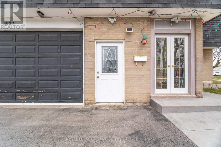 3027 CORAL DRIVE, Mississauga (Malton), Ontario, L4T1Z2