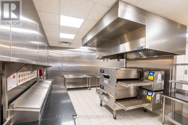 2 - 1706 DUNDAS STREET E Mississauga (Dixie) Ontario photo 6