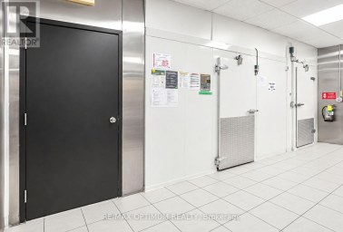 2 - 1706 DUNDAS STREET E Mississauga (Dixie) Ontario photo 8