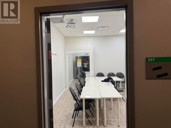 357 - 4750 YONGE STREET Toronto (Lansing-Westgate) Ontario photo 3