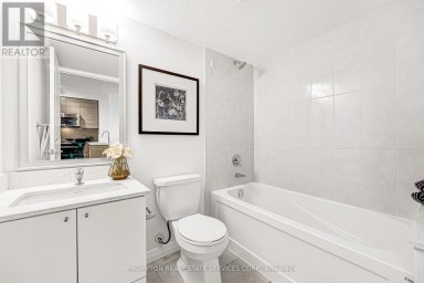108 - 55 EGLINTON AVENUE W Mississauga (Hurontario) Ontario photo 17