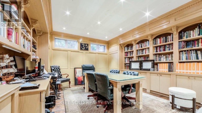 46 WIMPOLE DRIVE, Toronto (St. Andrew-Windfields), Ontario, M2L2L3
