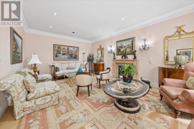46 WIMPOLE DRIVE Toronto (St. Andrew-Windfields) Ontario photo 9