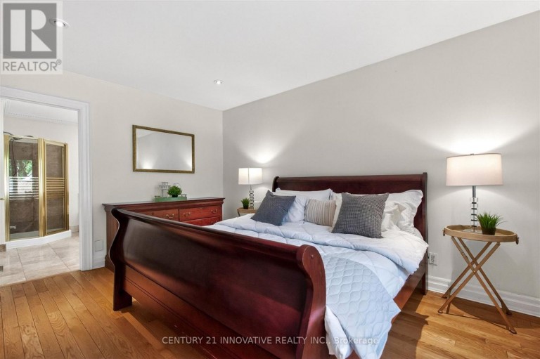 36 MARTINDALE ROAD, Toronto (Cliffcrest), Ontario, M1M2B7