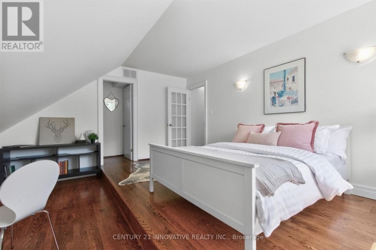 36 MARTINDALE ROAD, Toronto (Cliffcrest), Ontario, M1M2B7