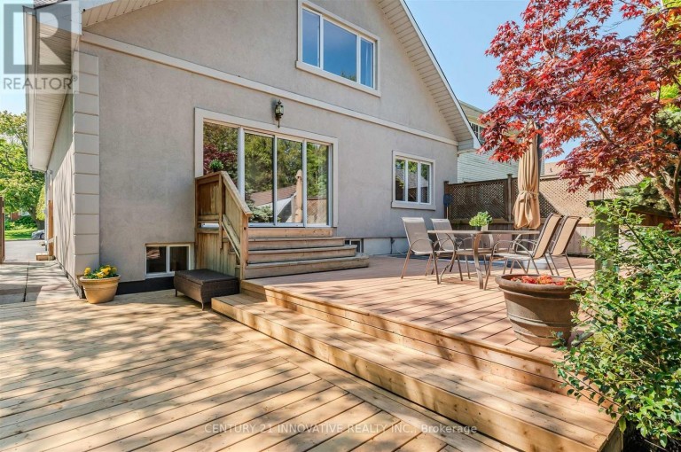 36 MARTINDALE ROAD, Toronto (Cliffcrest), Ontario, M1M2B7