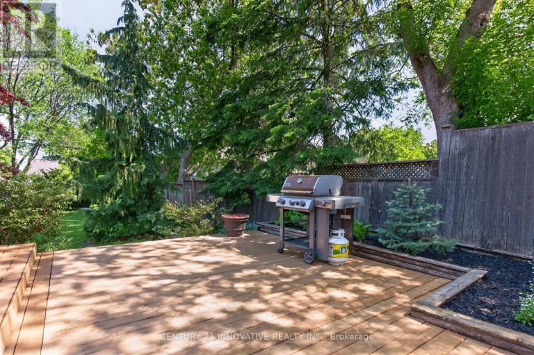 36 MARTINDALE ROAD, Toronto (Cliffcrest), Ontario, M1M2B7