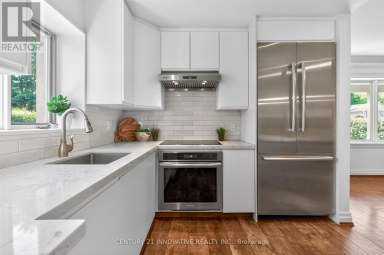36 MARTINDALE ROAD Toronto (Cliffcrest) Ontario photo 8